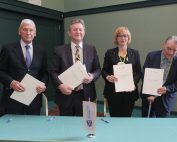 SZE podpis sporazumov